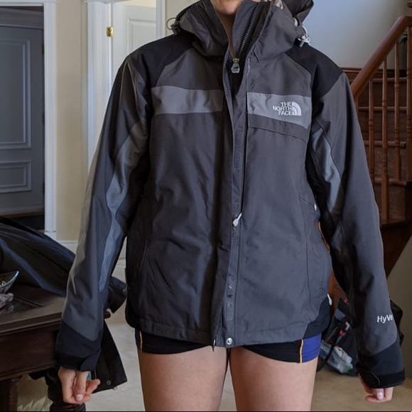 The north face jacket - Picture 3 of 7